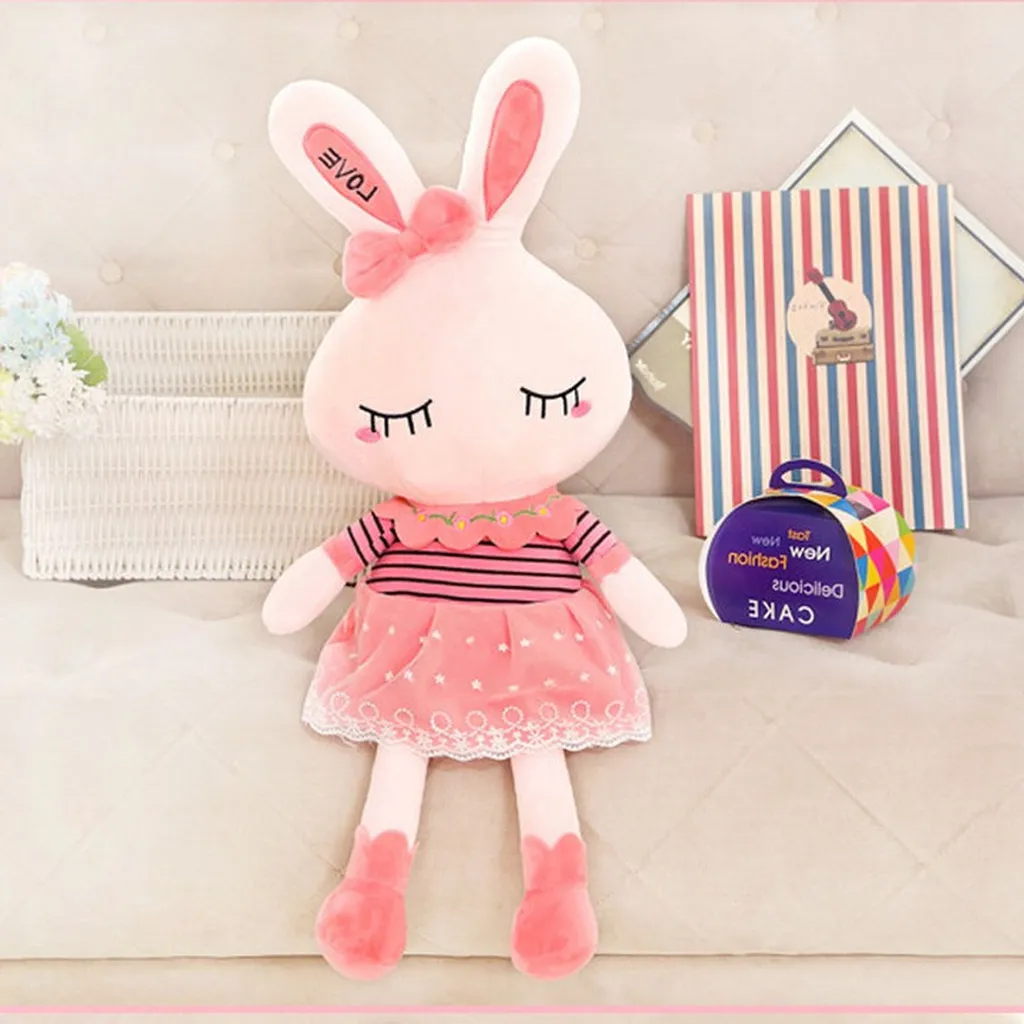 Búp Bê và Đồ Chơi Nhồi Bông